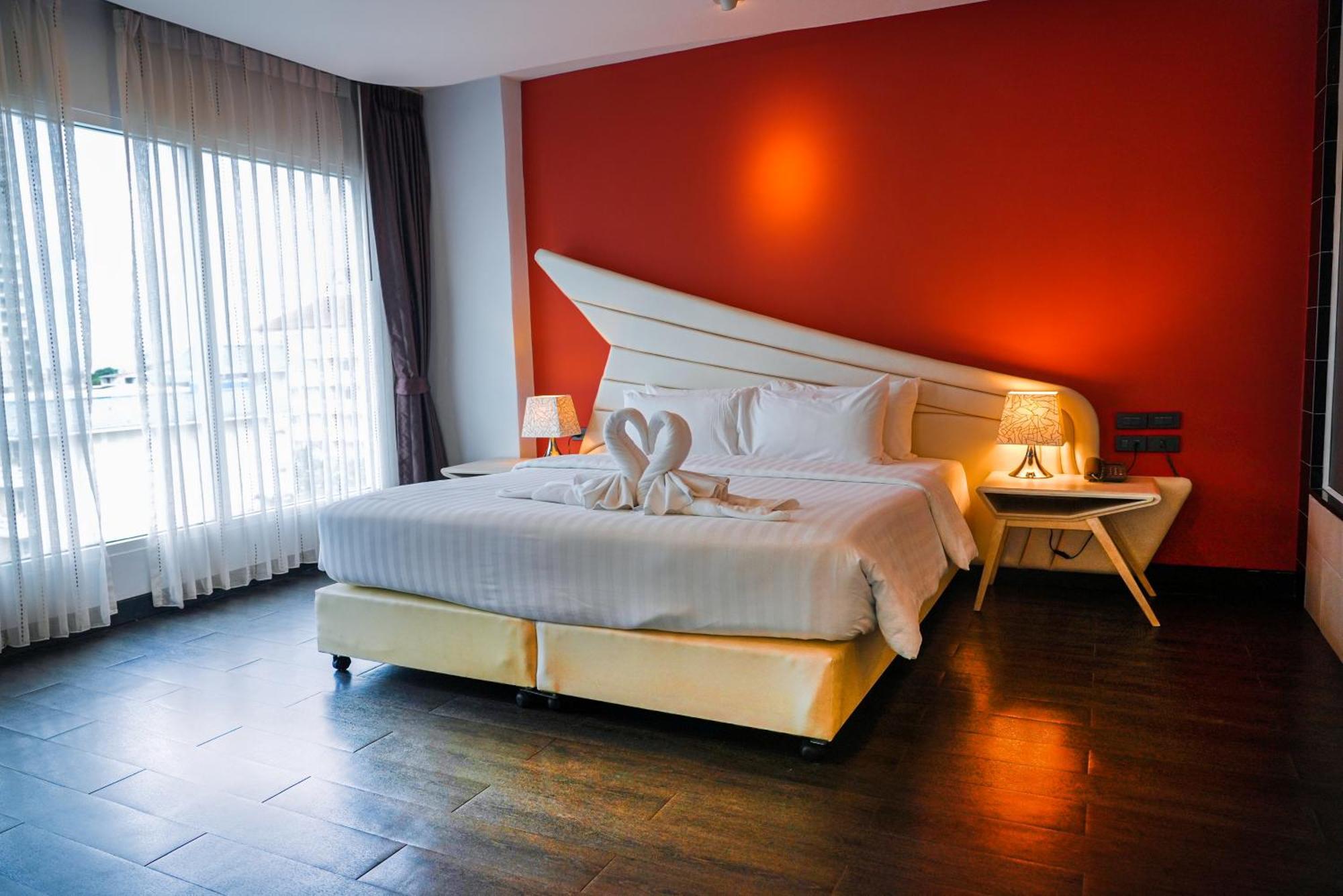 Blue Boat Hotel Jc Pattaya Exterior photo